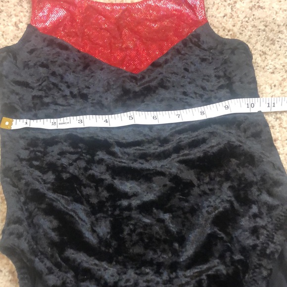 Velour leotard - Picture 5 of 8